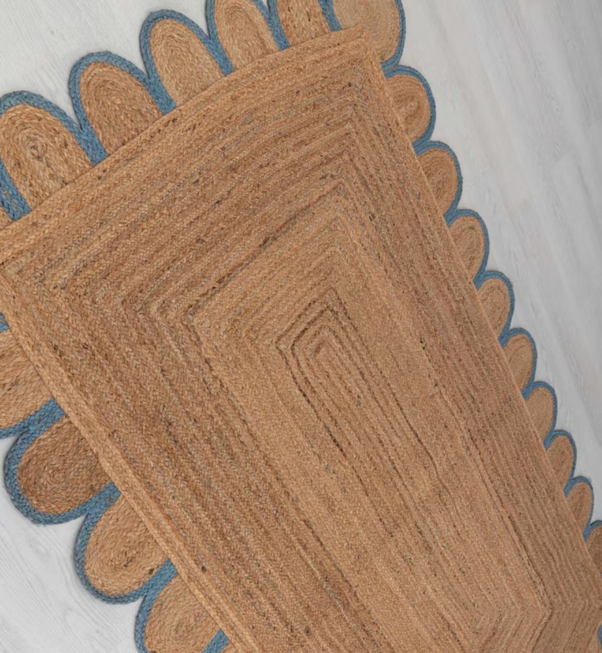 Premium Jute Scalloped Border Rug Natural Tan & Blue 19