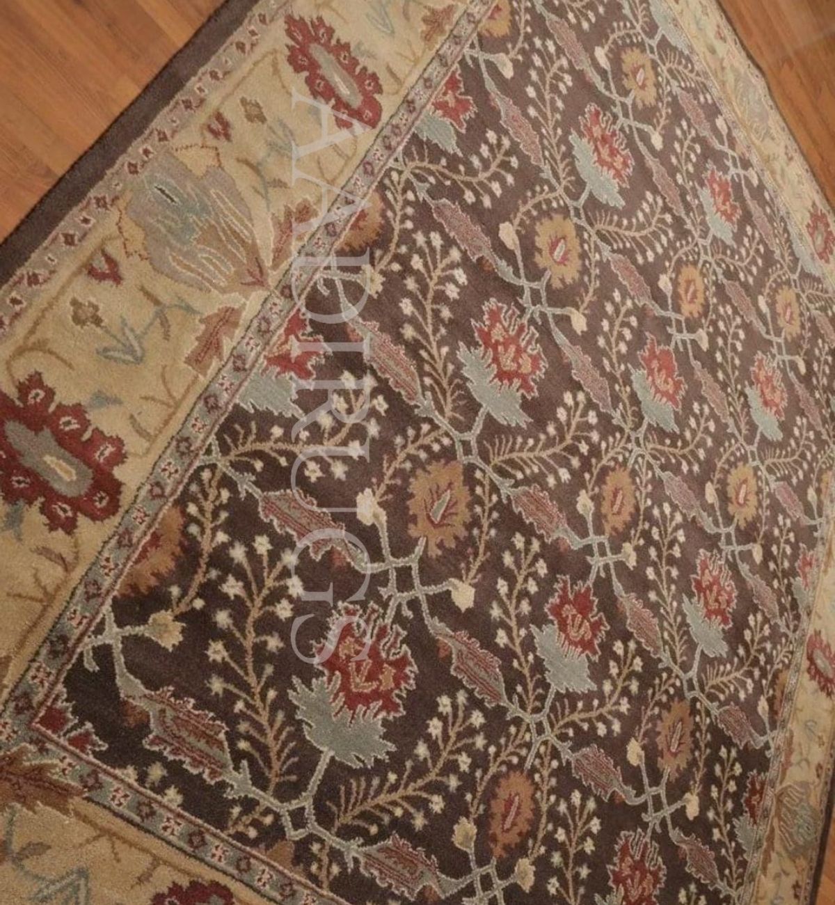 Hand Tufted Traditional Rug AT171